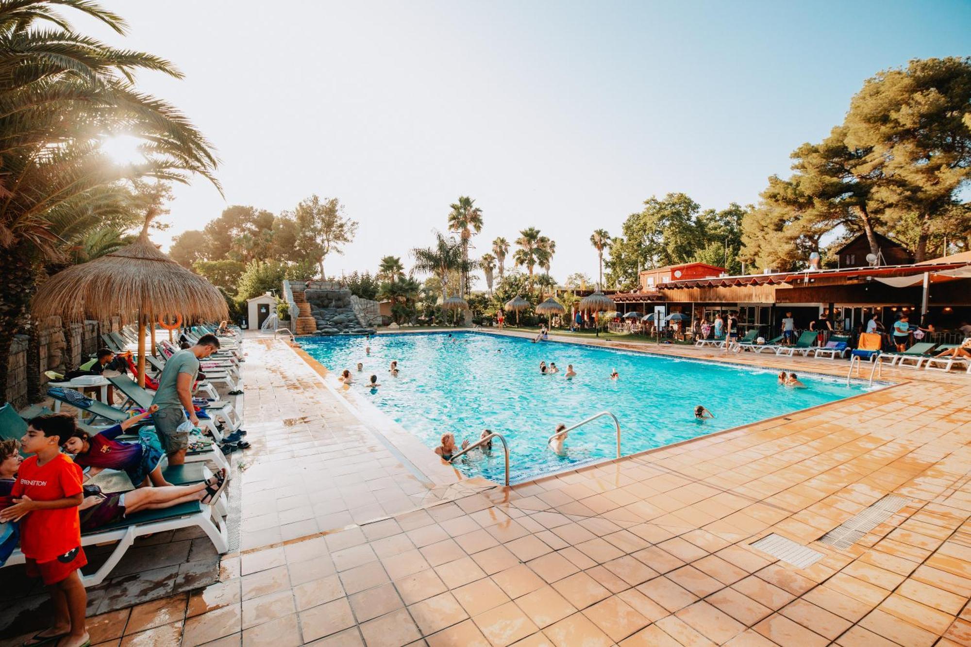 Camping Caledonia Tamarit Esterno foto